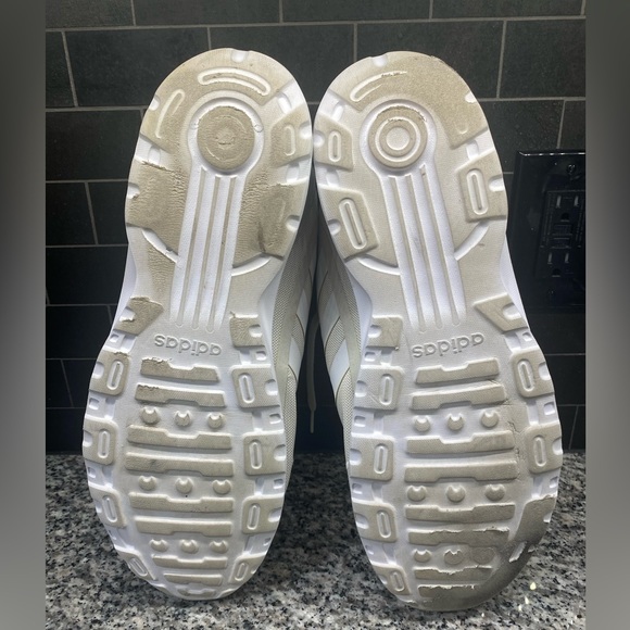 Adidas Men’s Track Sneaker Size 14. - Picture 8 of 9